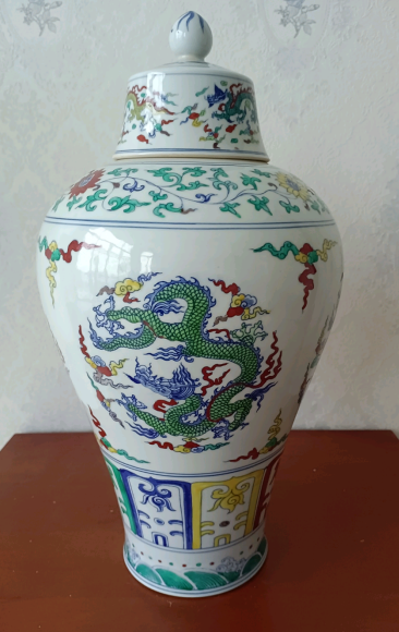 图片[2]-成化年制《五彩龙纹带盖梅瓶》-嘉诚艺术