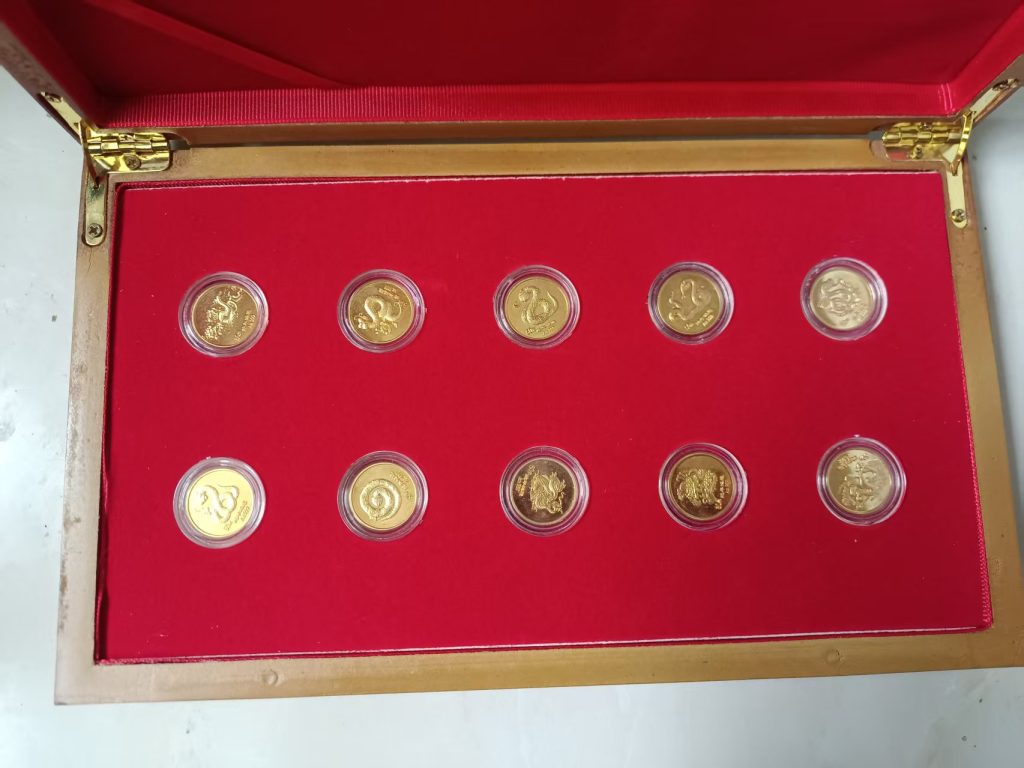 图片[1]-蛇年纪念金币（一套）10枚-嘉诚艺术