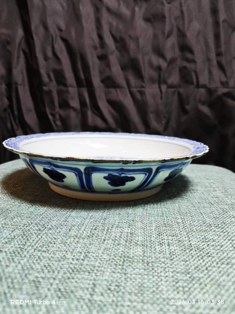 图片[1]-大元国至正八年造《苏麻离青料元青花凤纹花口赏盘》-嘉诚艺术