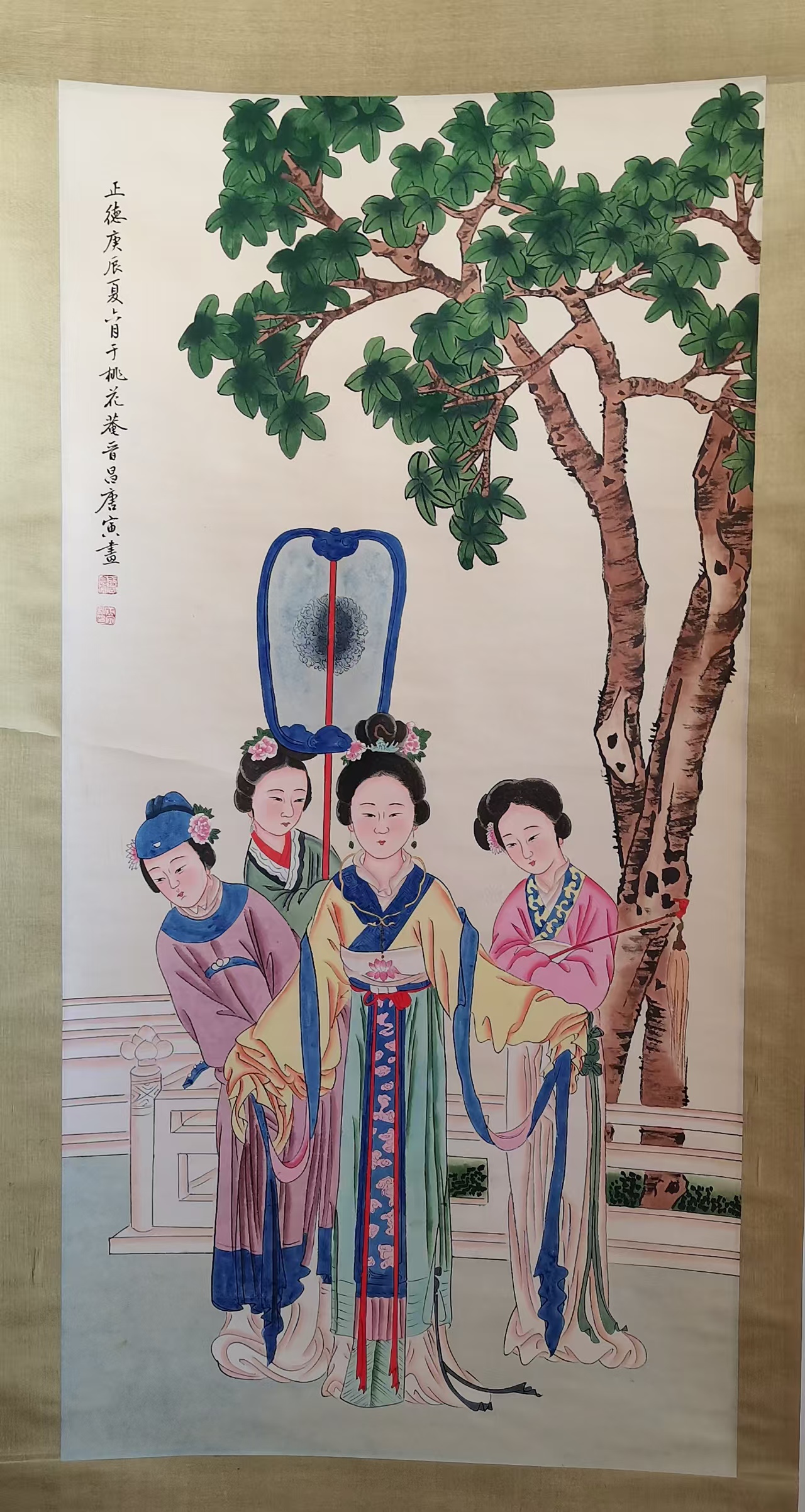 唐寅《女主仆图》-嘉诚艺术