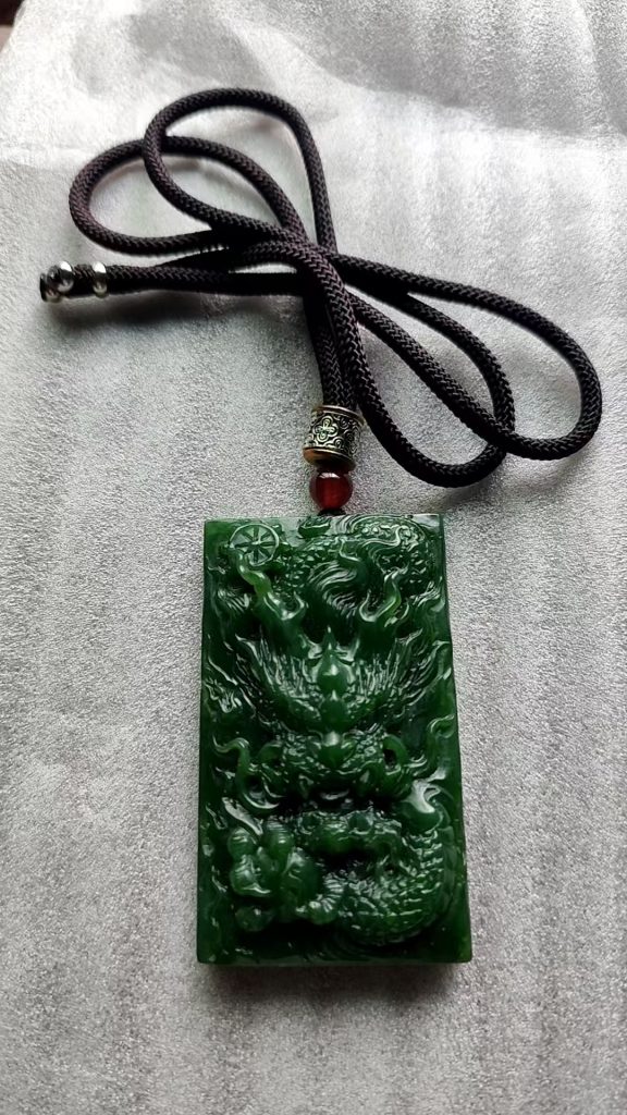 图片[1]-和田玉(碧玉)《龙牌》-嘉诚艺术